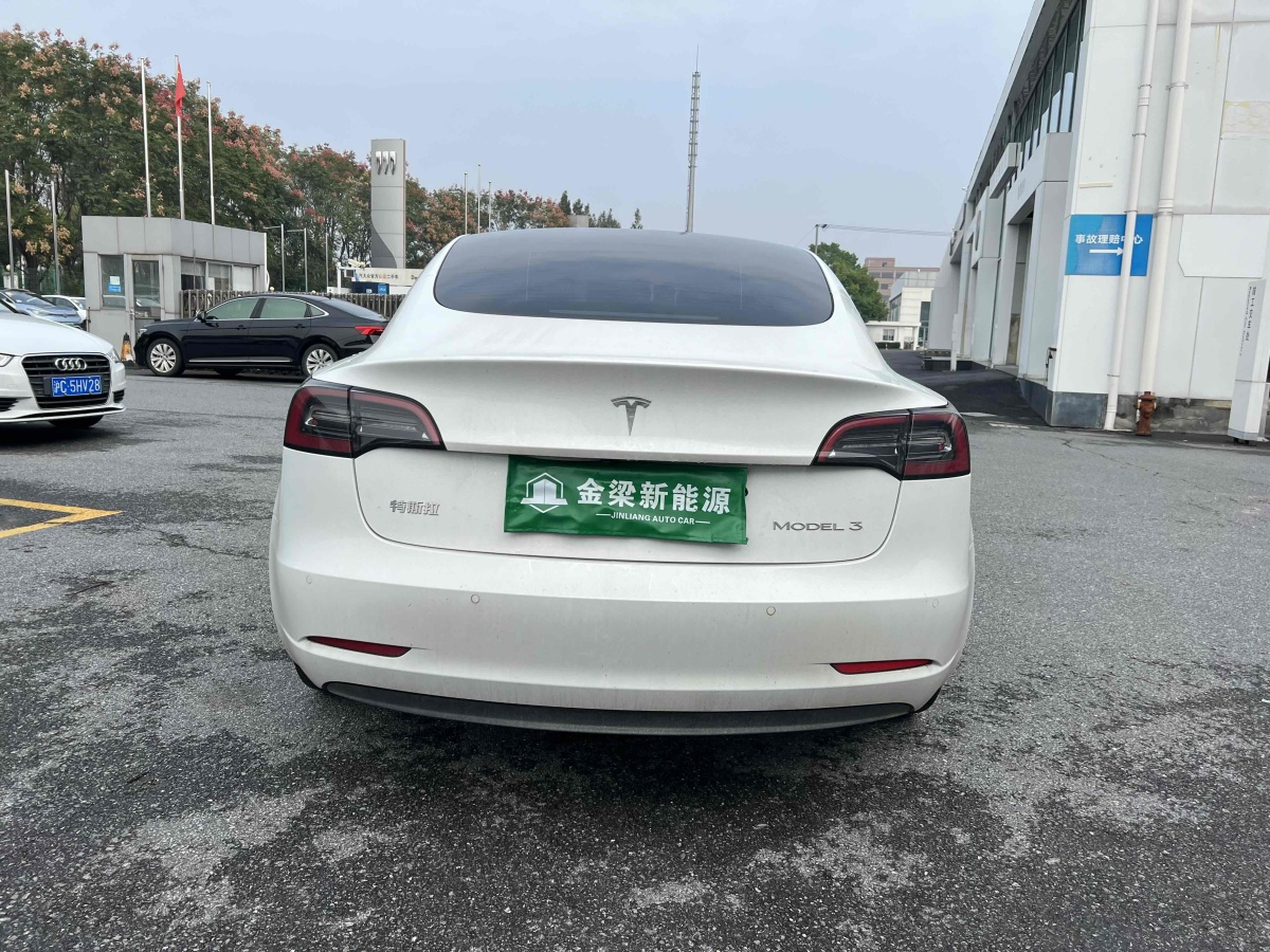 2022年11月特斯拉 Model 3  2022款 改款 后輪驅動版