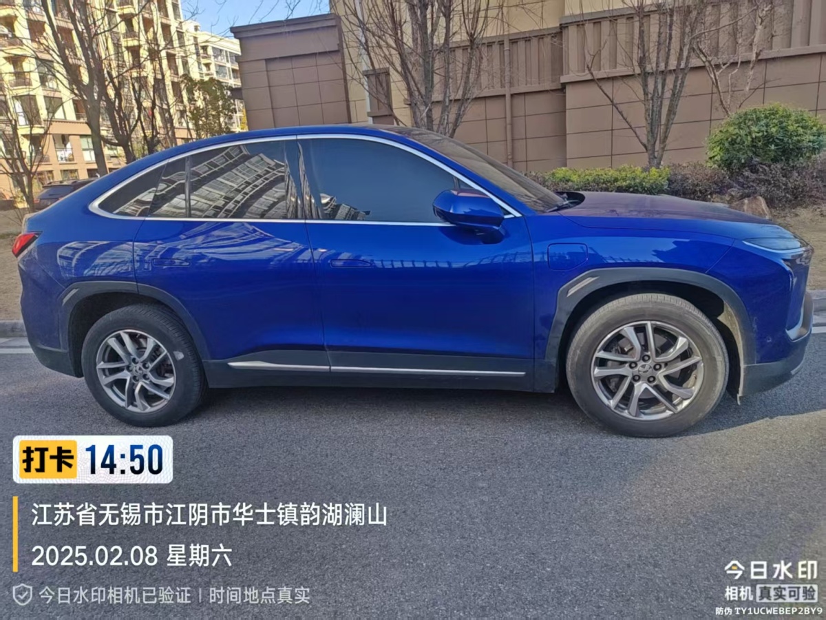 蔚來(lái) 蔚來(lái)EC6  2022款 75kWh 運(yùn)動(dòng)版圖片