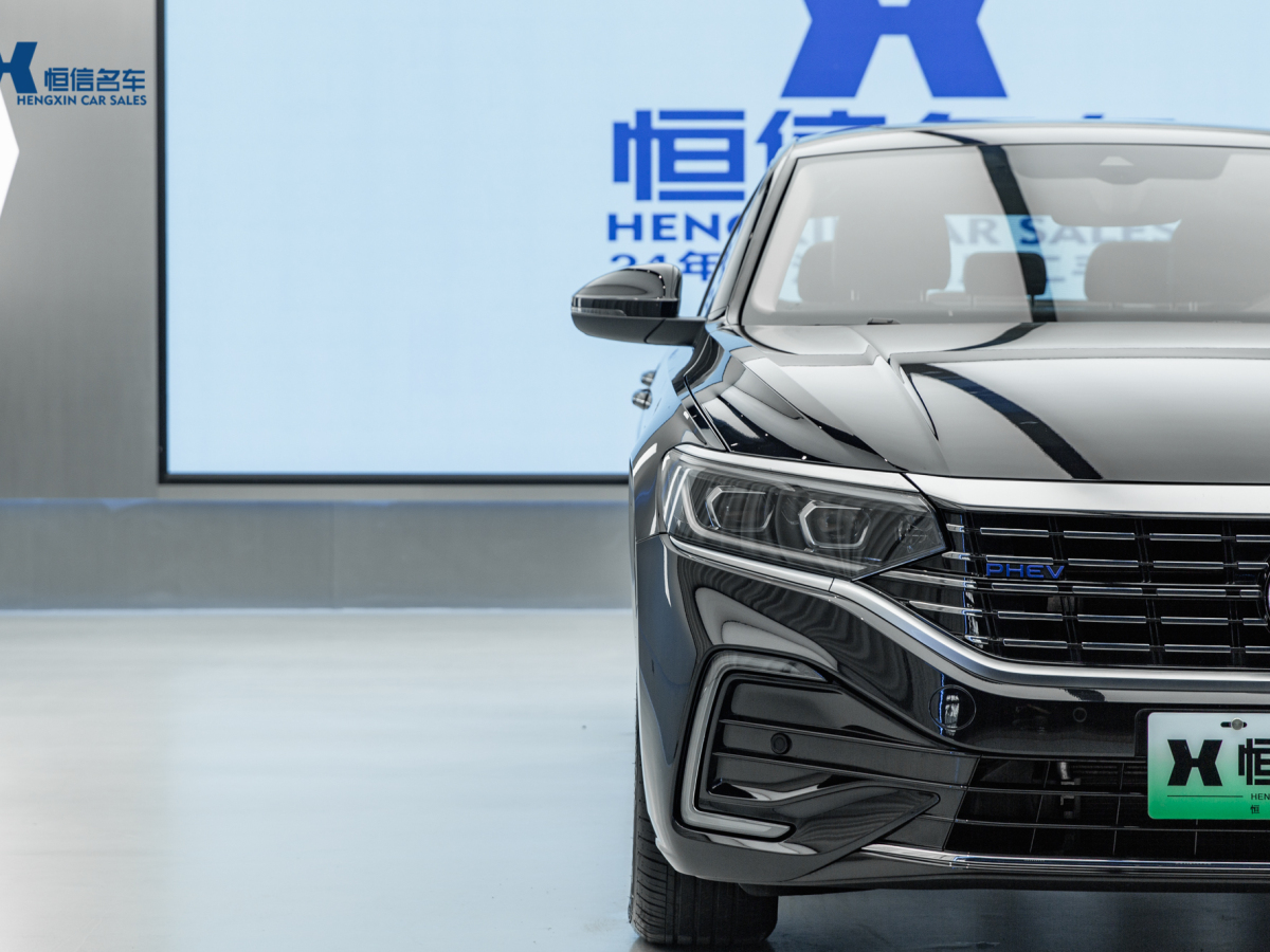 2023年6月大眾 帕薩特新能源  2023款 430PHEV 混動(dòng)豪華版