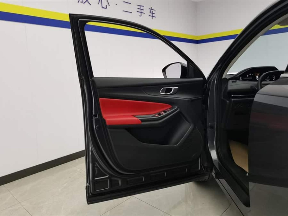 長(zhǎng)安 CS55 PLUS  2022款 第二代 1.5T DCT尊貴型圖片