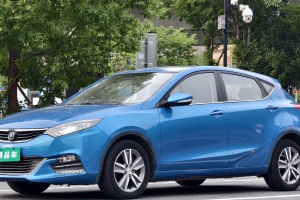 逸動XT 長安 1.6L 自動俊酷型