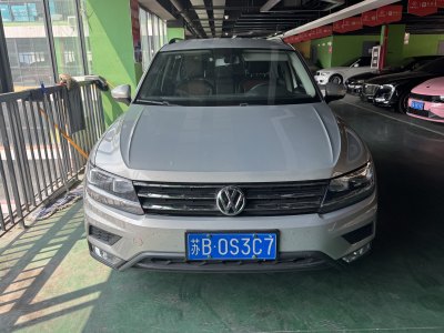 2017年9月 大眾 途觀L 330TSI 自動兩驅(qū)舒適版圖片