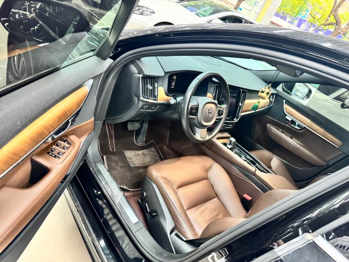 沃爾沃 S90  2022款 B5 智遠豪華版圖片