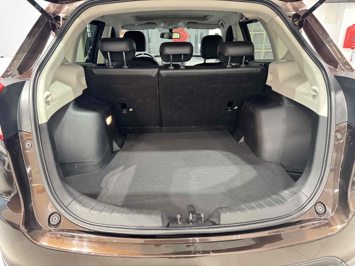 廣汽傳祺 GS5  2014款 2.0L 自動兩驅周年增值版圖片
