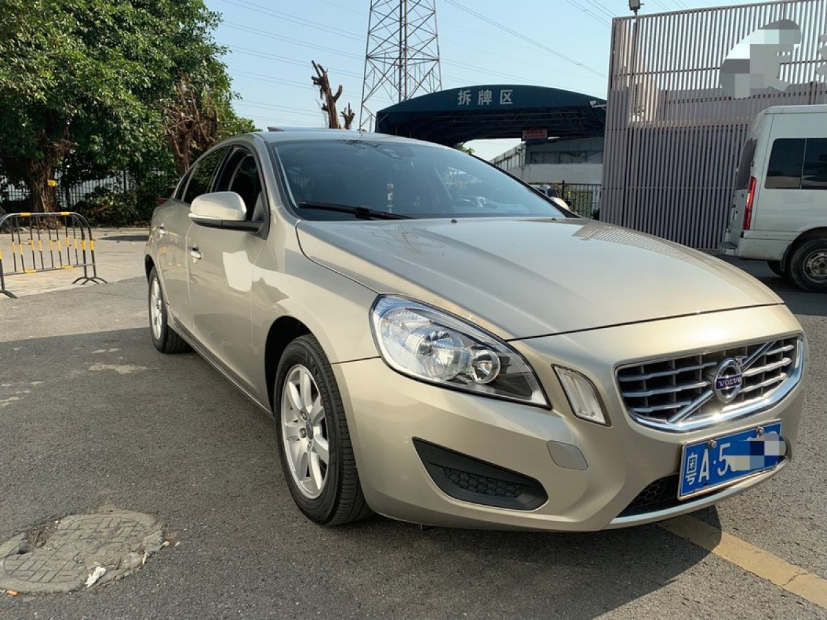 沃尔沃 S60  2012款 1.6T DRIVe 智尚版图片