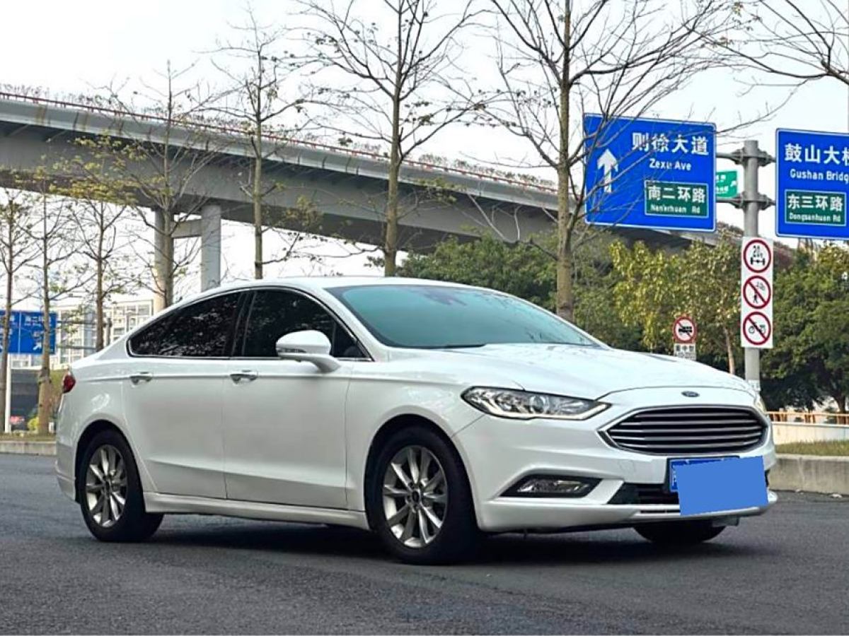 福特 蒙迪歐  2017款 改款 EcoBoost 180 時(shí)尚型圖片