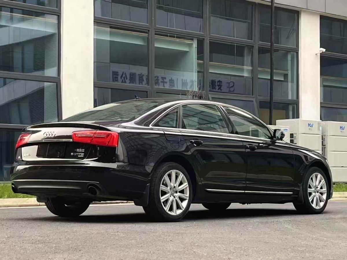 奧迪 奧迪A6L  2014款 A6L 2.8FSI 35FSI 豪華型圖片