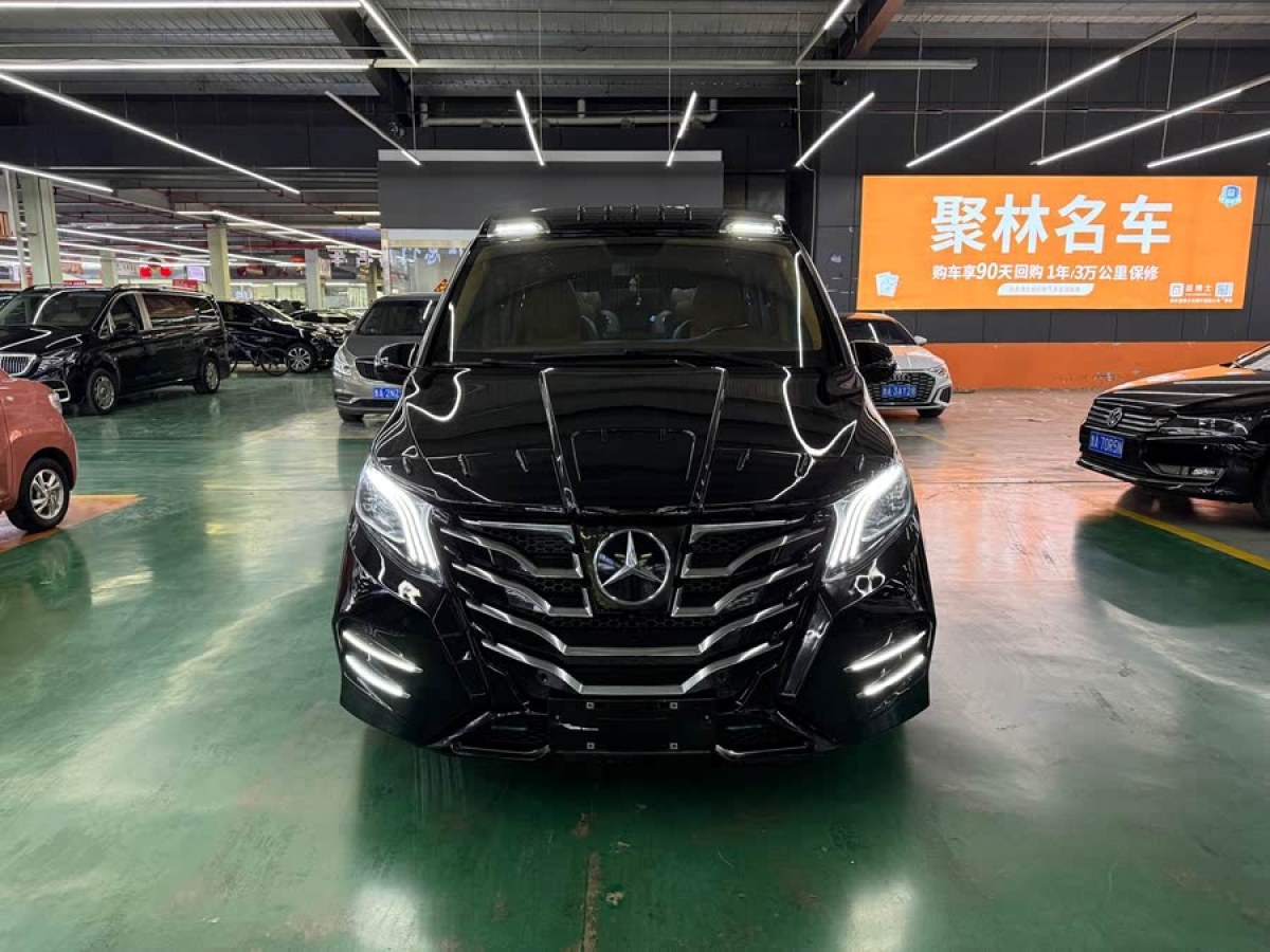 奔馳 威霆  2021款 2.0T 商務版 7座圖片