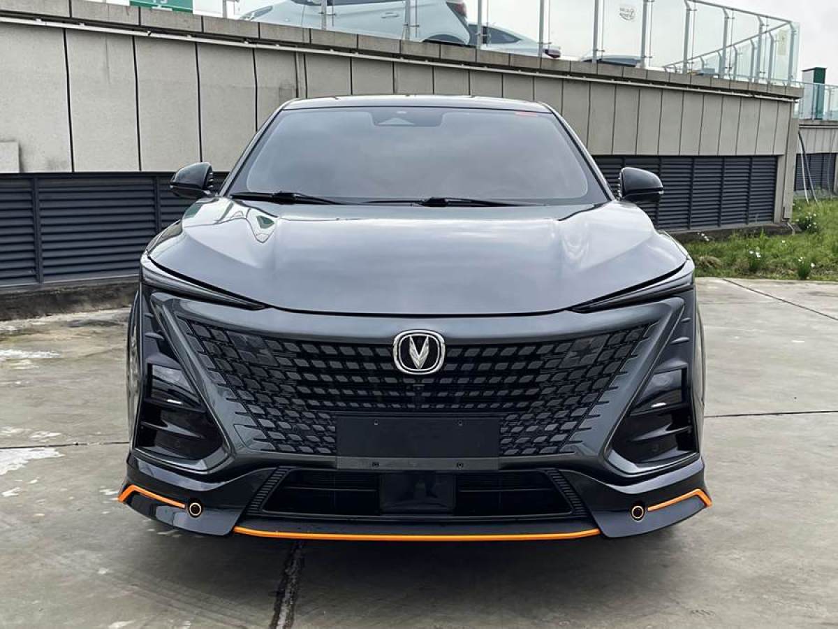 2022年12月長(zhǎng)安 UNI-T  2023款 第二代 1.5T 尊享型