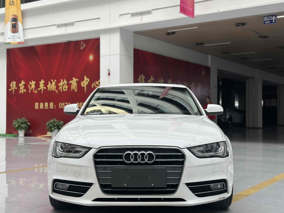 奥迪 奥迪A4L  2013款 35 TFSI 自动标准型图片