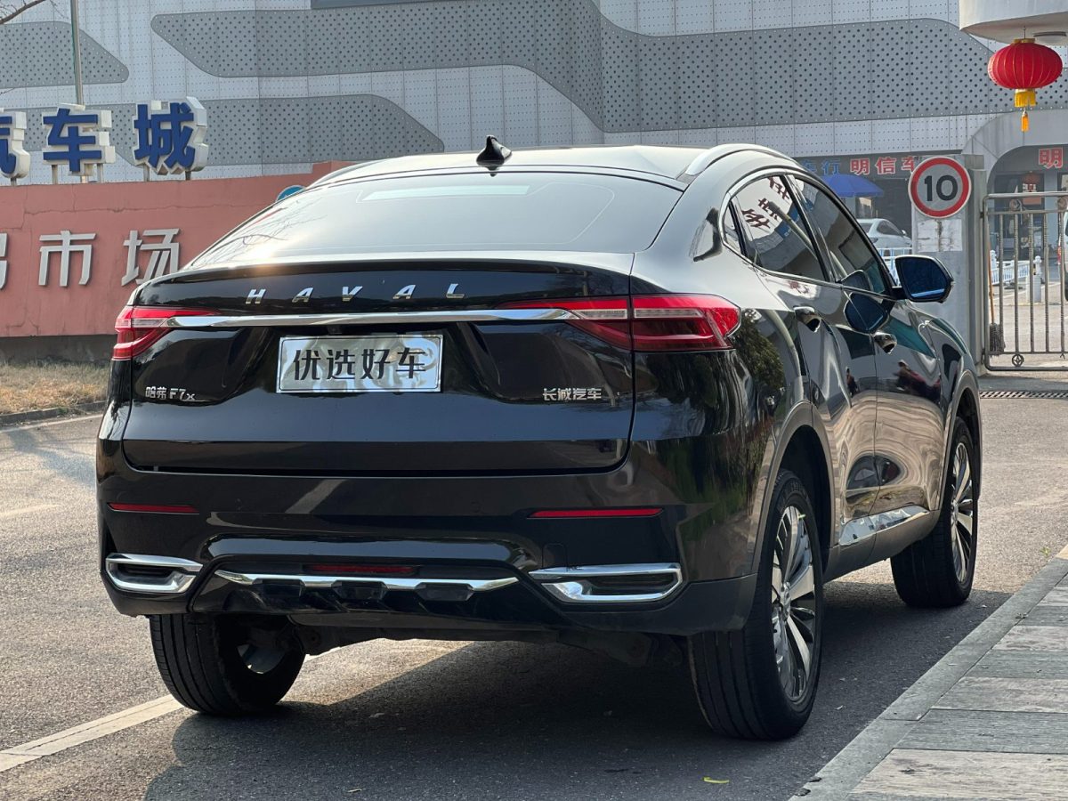 哈弗 F7  2019款 1.5T 兩驅(qū)i潮圖片