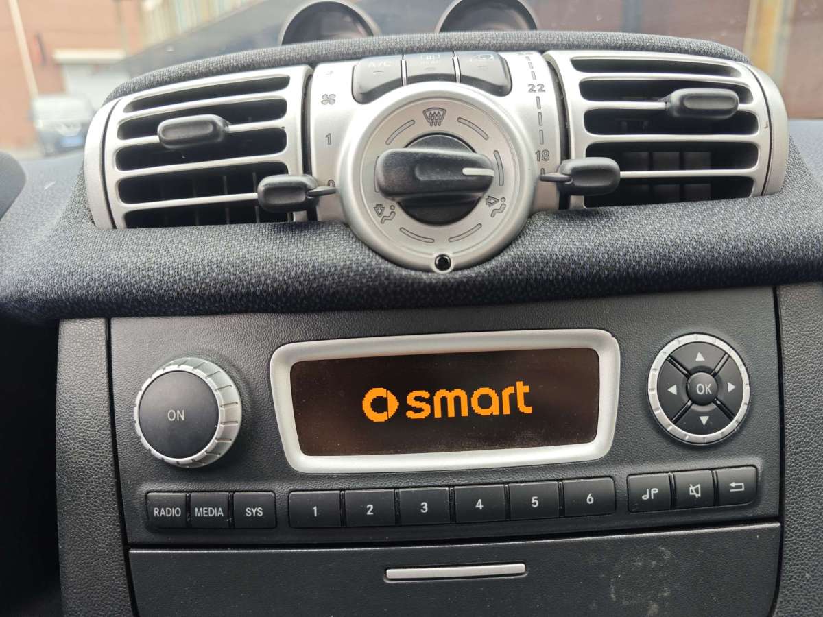 smart fortwo  2011款 1.0T 硬顶激情版图片