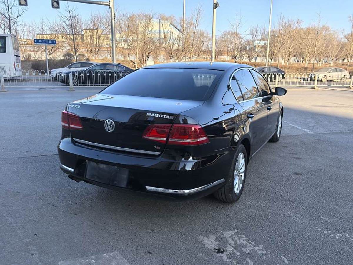 大眾 邁騰  2013款 1.8TSI 領(lǐng)先型圖片