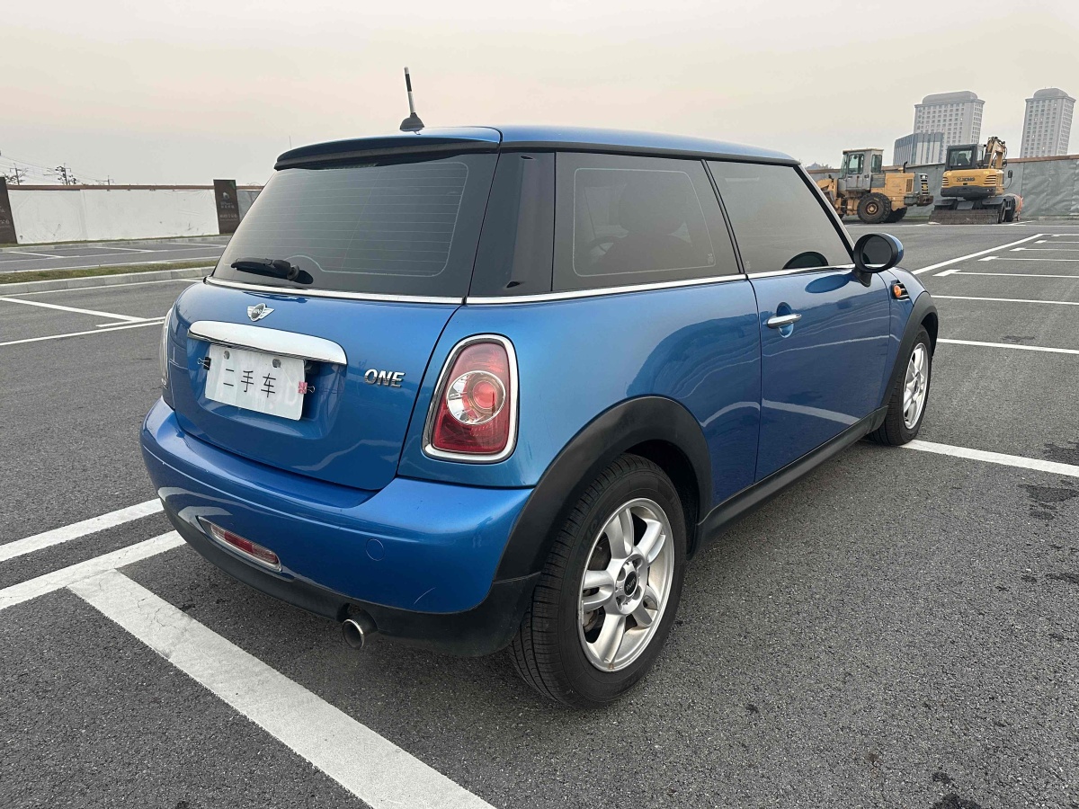 MINI COUNTRYMAN  2011款 1.6L ONE圖片