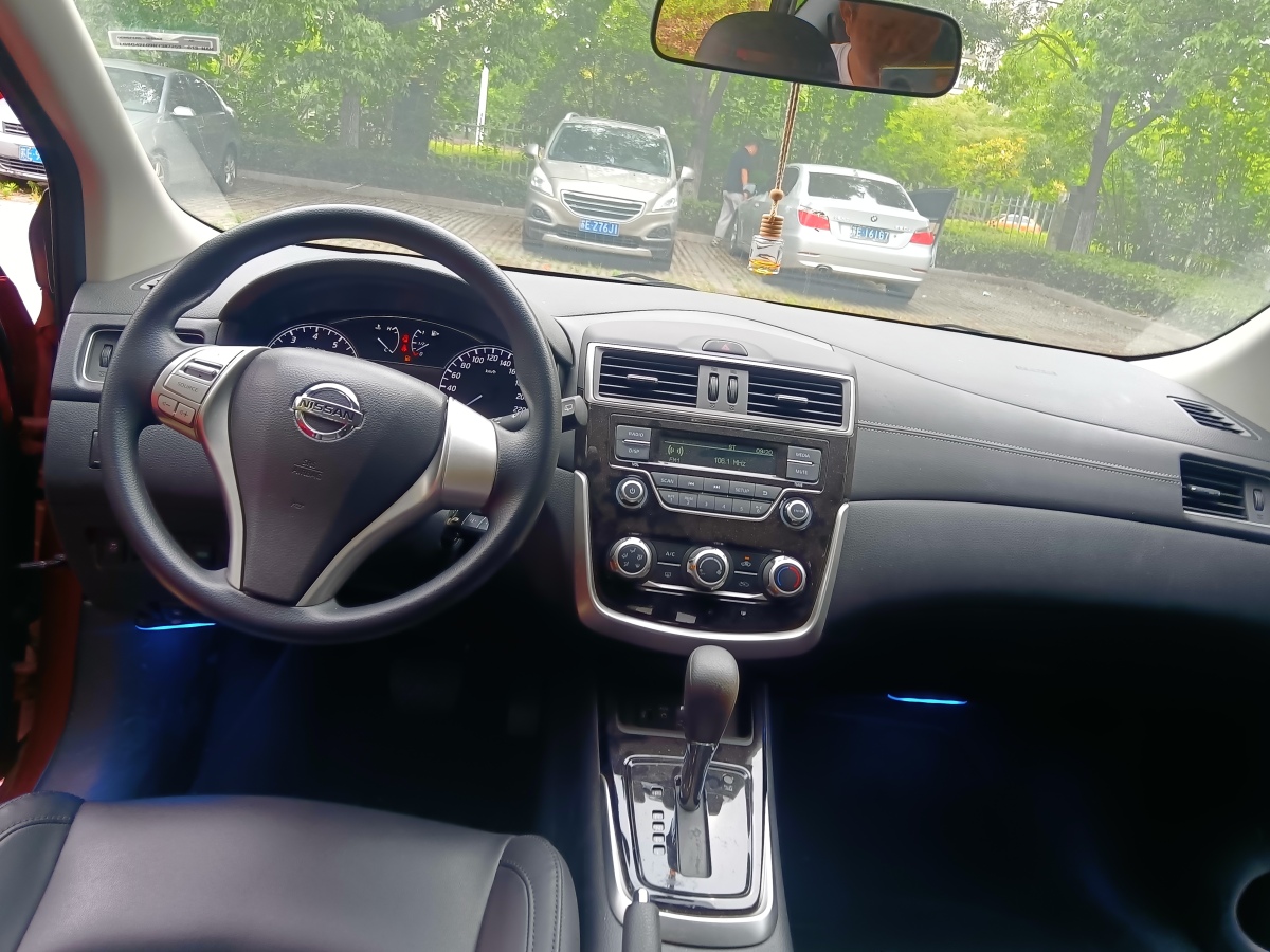日產(chǎn) 騏達(dá)  2021款 1.6L CVT酷動(dòng)版圖片