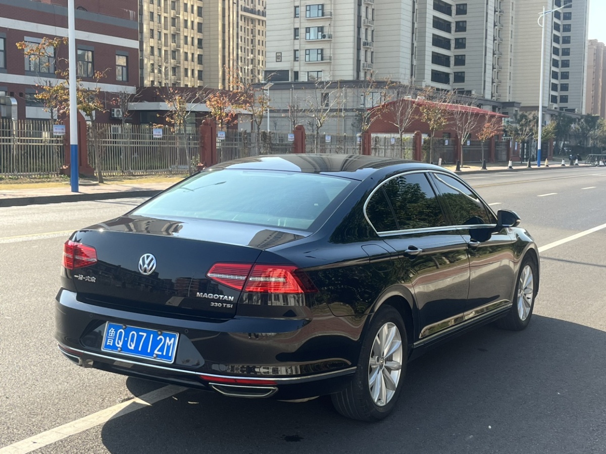 大眾 邁騰  2019款 330TSI DSG 領(lǐng)先型圖片