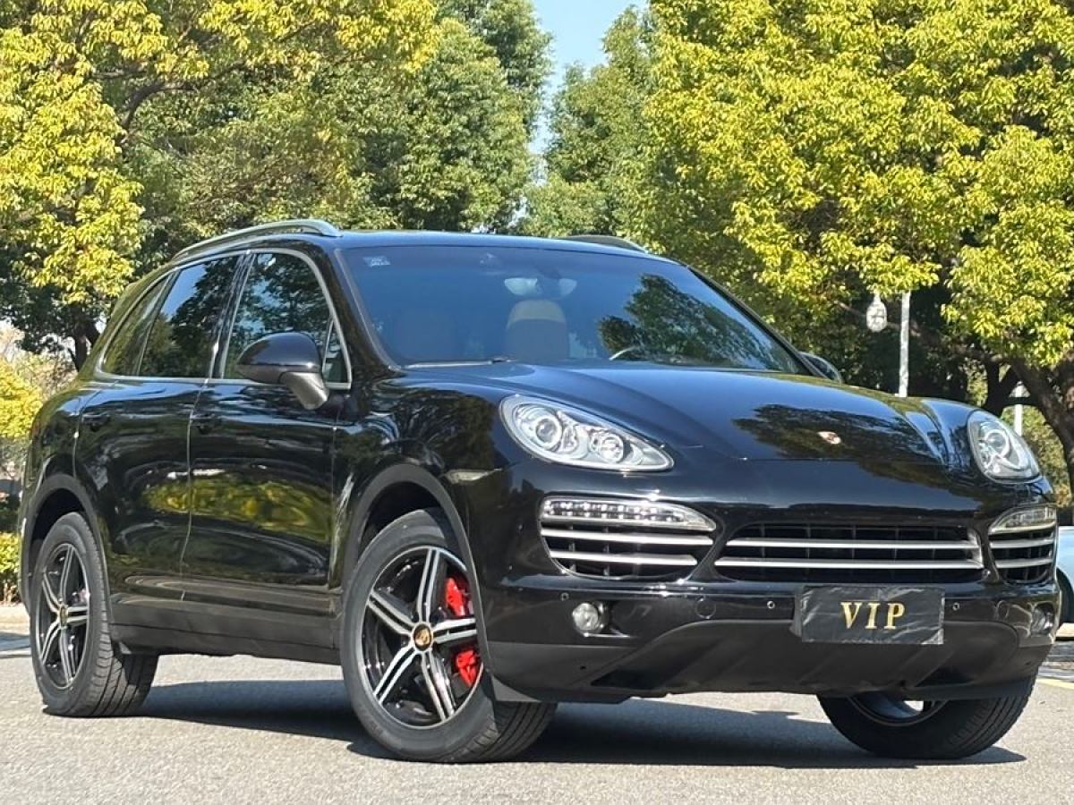 保時(shí)捷 Cayenne  2014款 Cayenne Platinum Edition 3.0T圖片