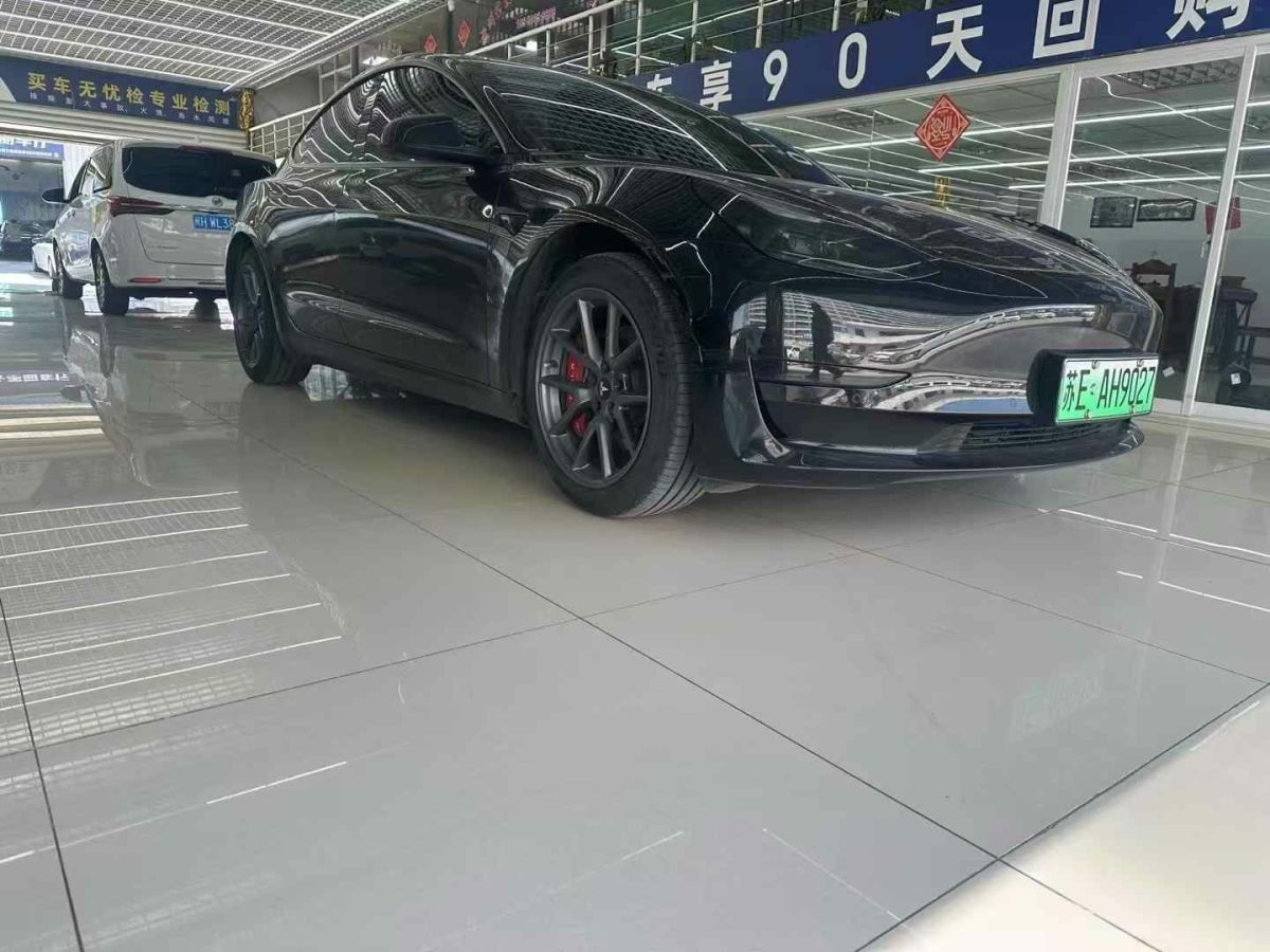 特斯拉 Model Y  2023款 后輪驅(qū)動(dòng)版圖片