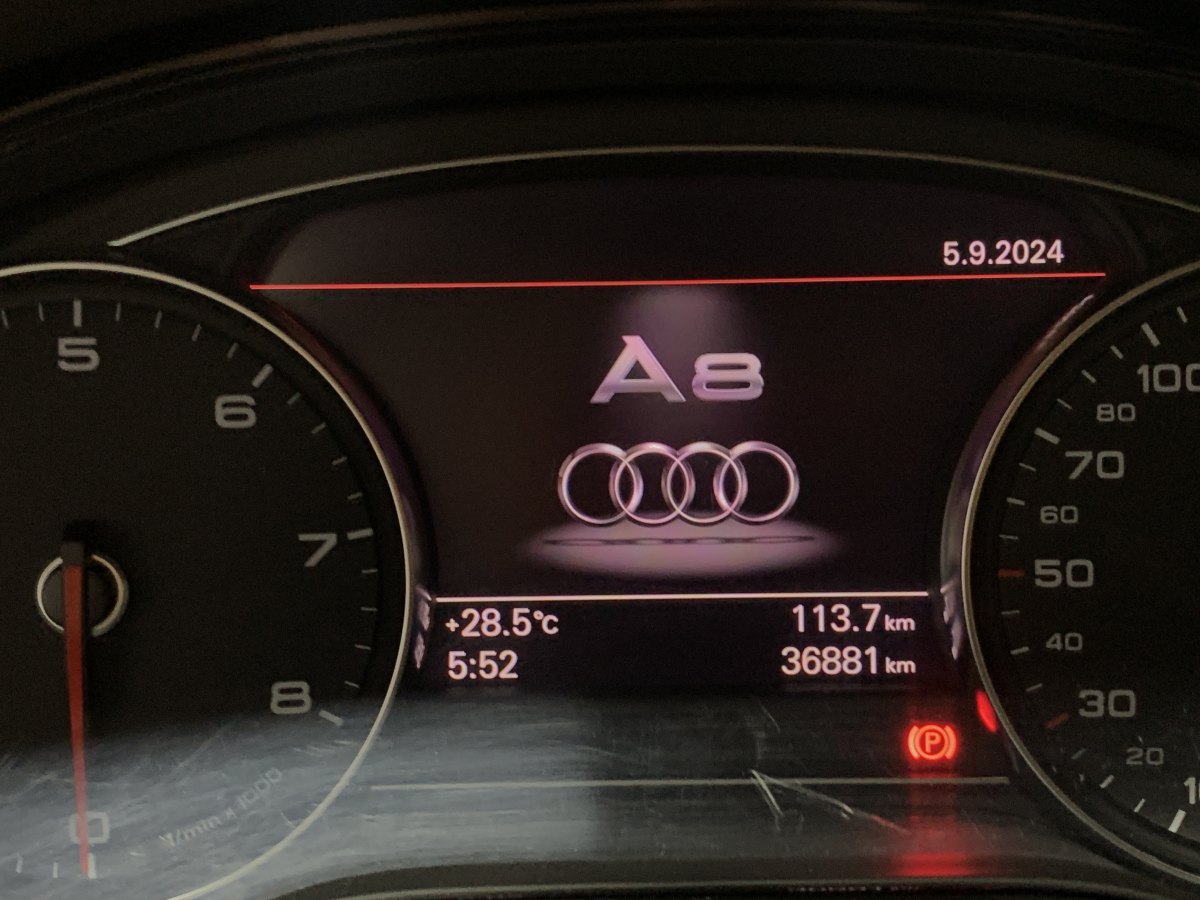 奧迪 奧迪A8  2011款 A8L 3.0 TFSI quattro舒適型(213kW)圖片