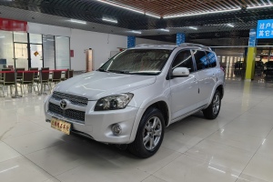 RAV4荣放 丰田 炫装版 2.0L 自动四驱