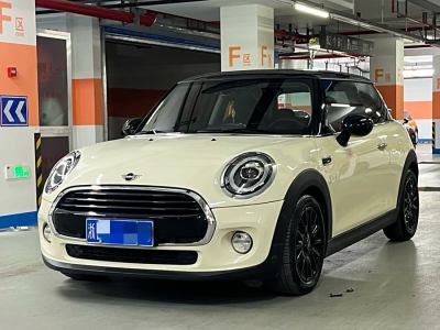 2019年4月 MINI COUNTRYMAN 1.5T COOPER 經(jīng)典派圖片