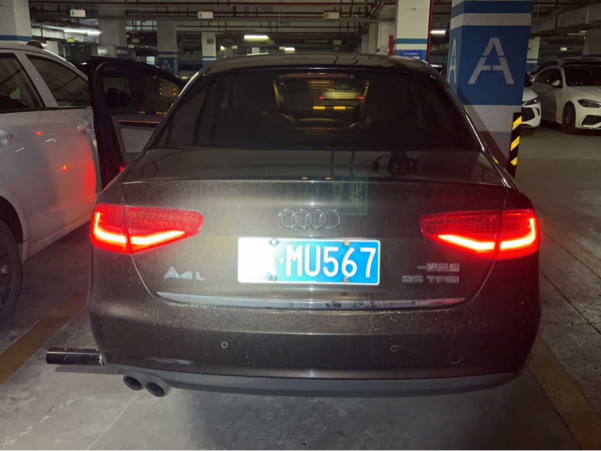 奧迪 奧迪A4L  2015款 35 TFSI 自動舒適型圖片