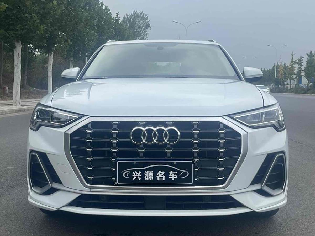 奧迪 奧迪Q3  2020款 35 TFSI 時(shí)尚致雅型圖片