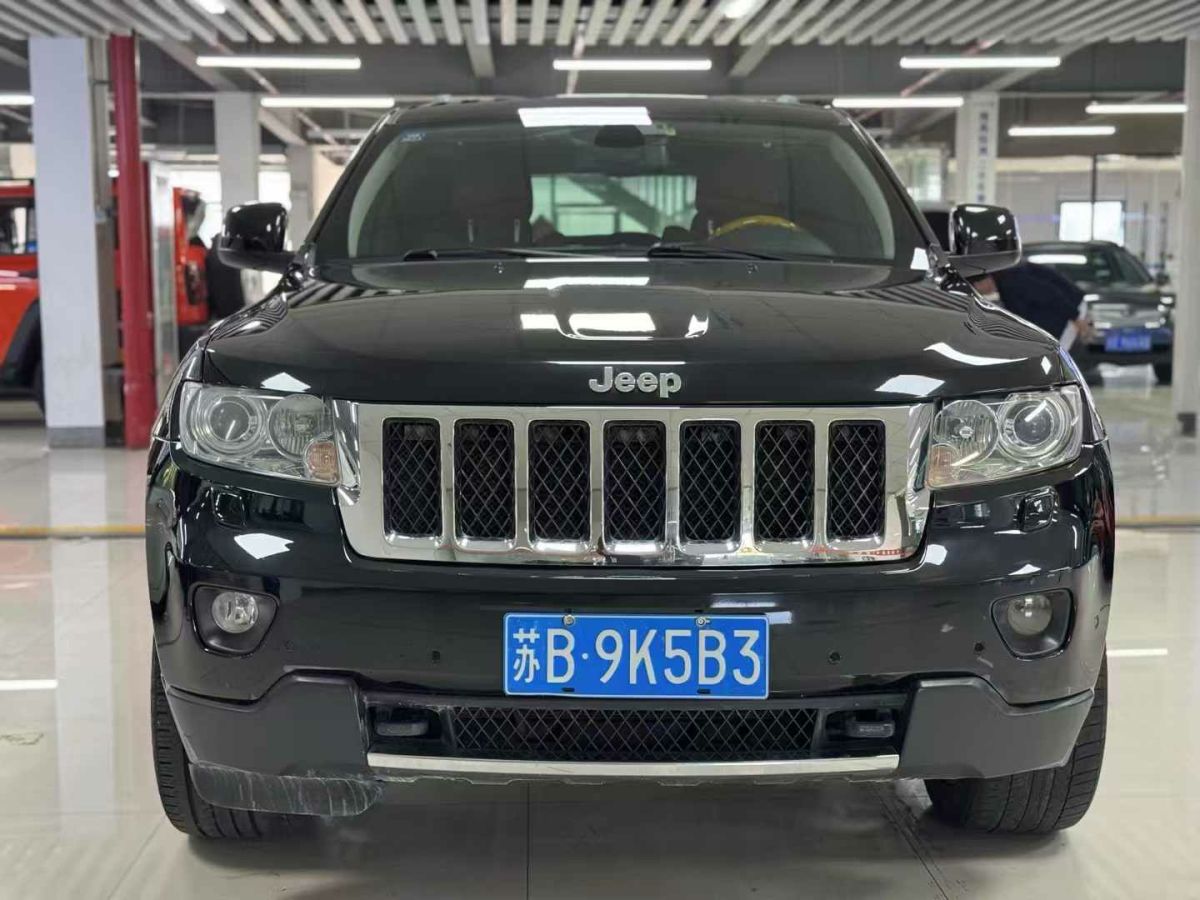 Jeep 大切諾基  2011款 3.6L 70周年限量版圖片