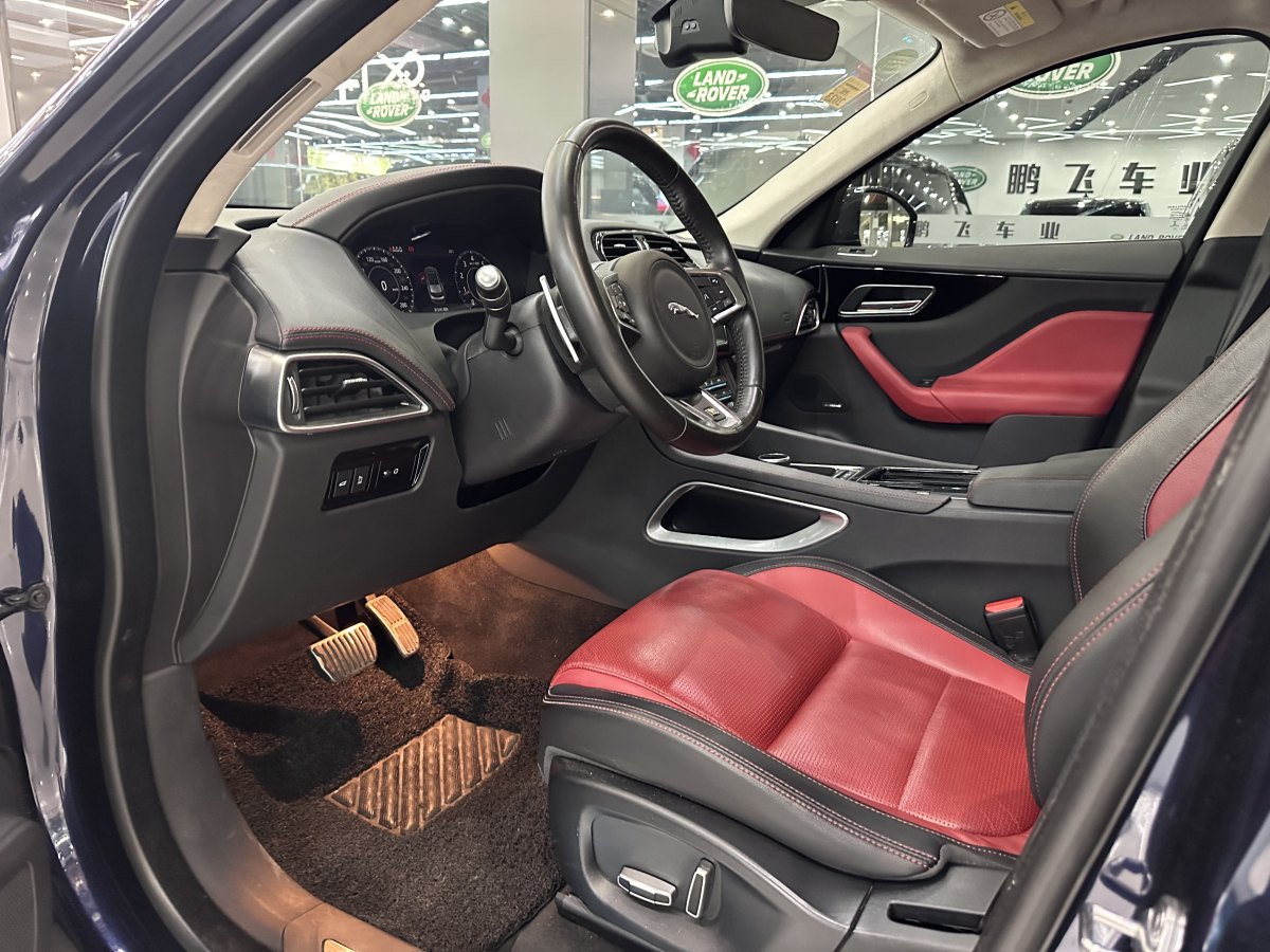 捷豹 F-PACE  2019款 2.0T 四驅(qū)R-Sport運(yùn)動版圖片