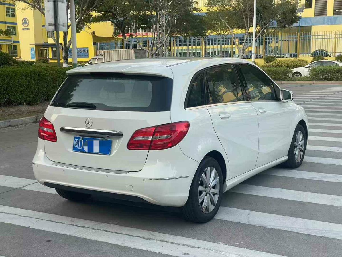 奔馳 ML級(jí)  2014款 ML 320 4MATIC 3.0T圖片