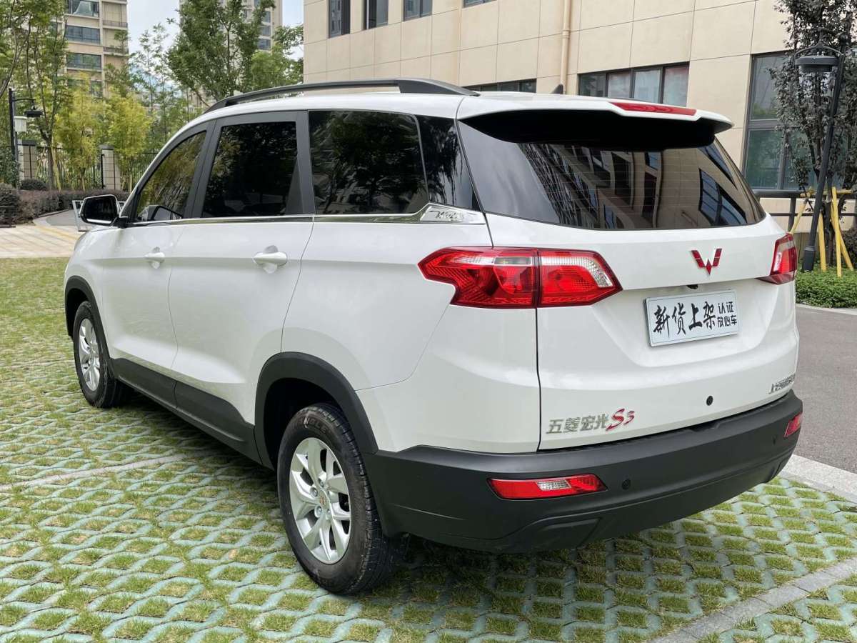 五菱 五菱宏光s3 2019款 1.5l 手動舒適型 國vi圖片