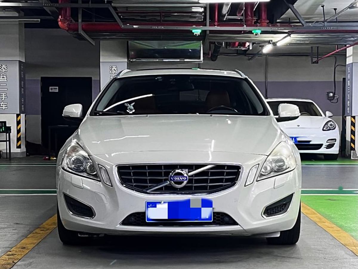 沃爾沃 V60  2013款 T5 智尚版圖片