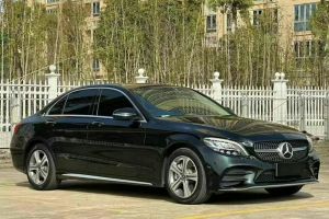 奔馳C級 奔馳 C 300 L 運(yùn)動版
