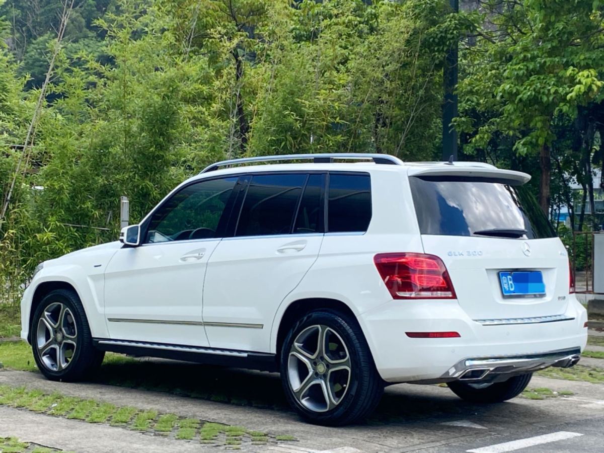 奔馳 奔馳GLK級  2015款 GLK 300 4MATIC 時尚型 極致版圖片