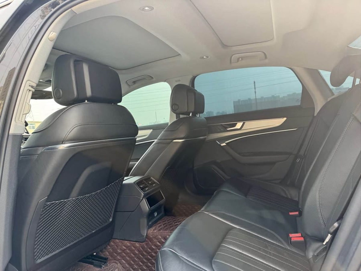 奧迪 奧迪A6L  2022款 45 TFSI 臻選致雅型圖片