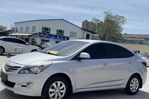 瑞納 現(xiàn)代 1.4L 手動智能型GLS