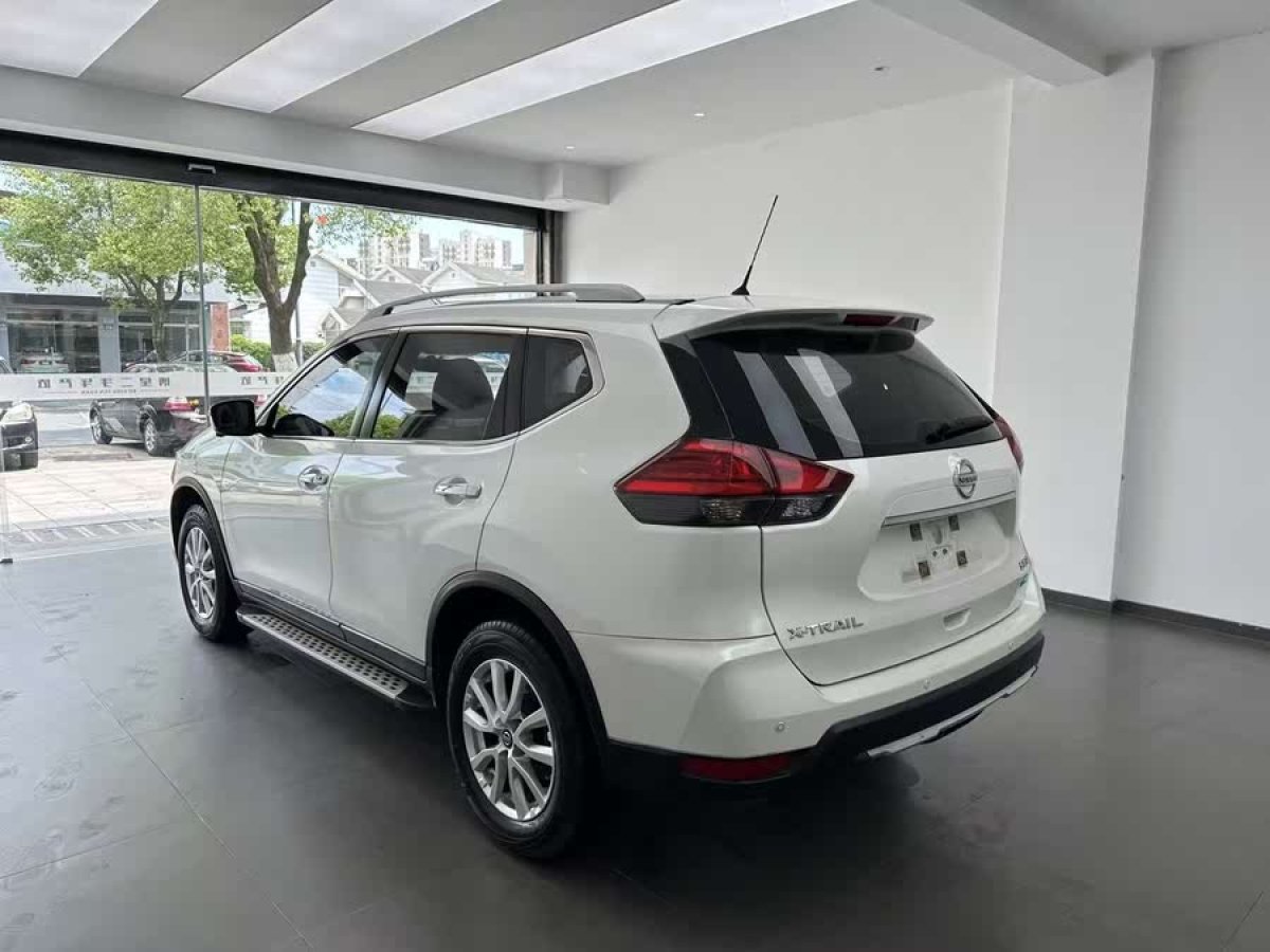 日產(chǎn) 奇駿  2017款 2.0L CVT舒適版 2WD圖片