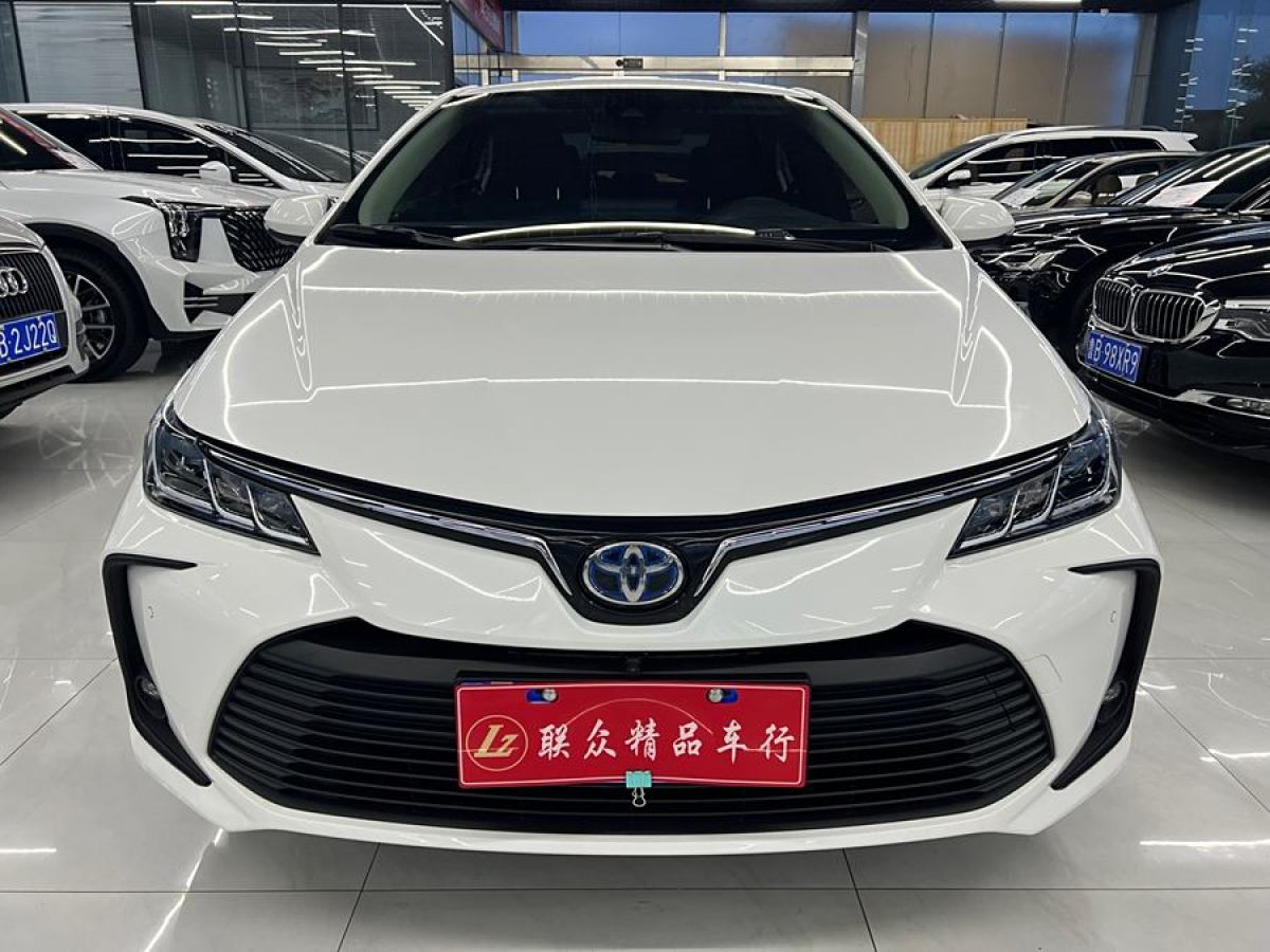 豐田 卡羅拉  2017款 改款雙擎 1.8L E-CVT先鋒版圖片