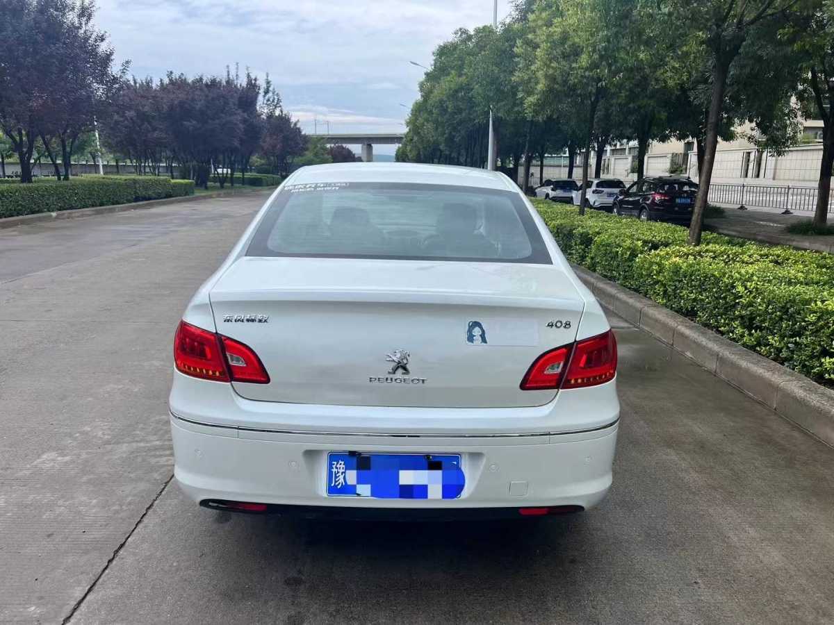 標(biāo)致 408  2013款 2.0L 車載互聯(lián)尊貴版圖片