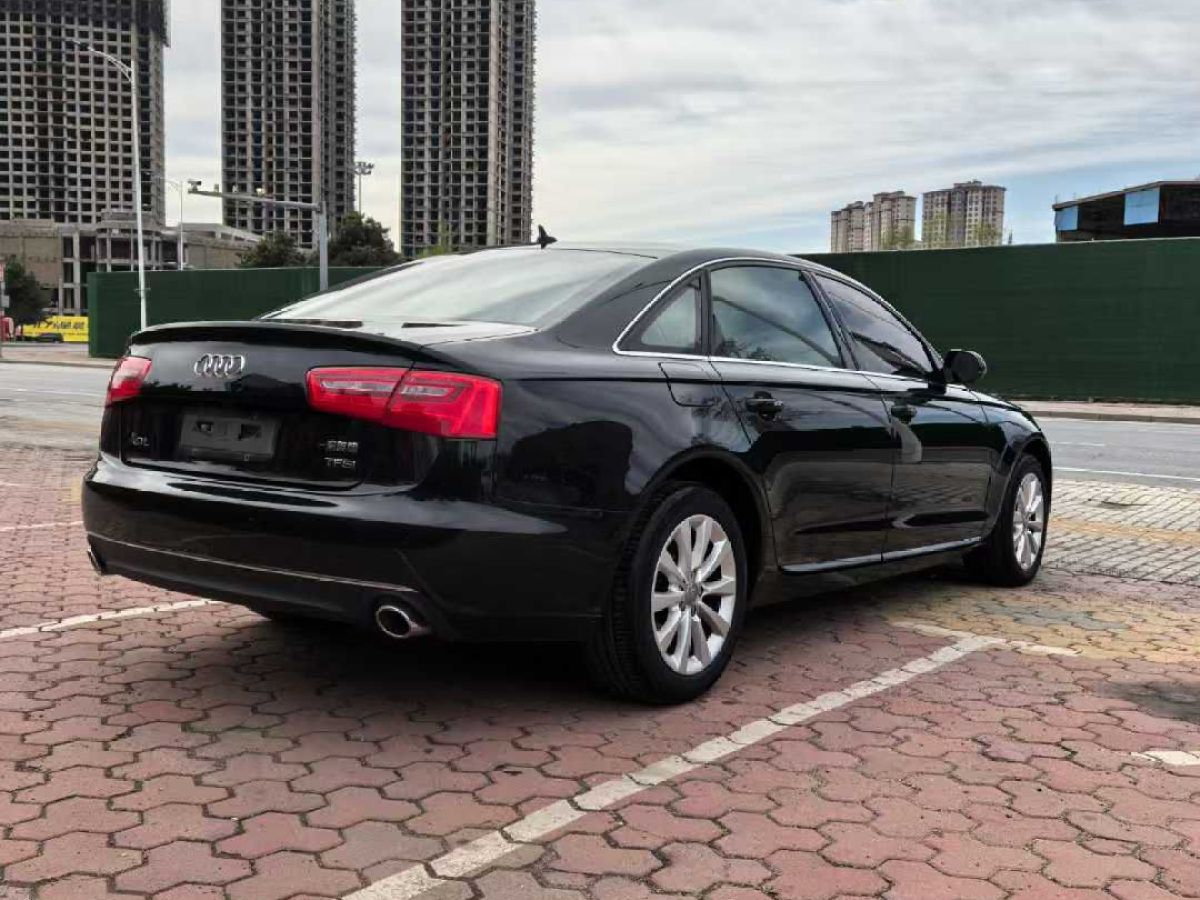 奧迪 奧迪A6L  2014款 A6L 2.8FSI 35FSI 豪華型圖片