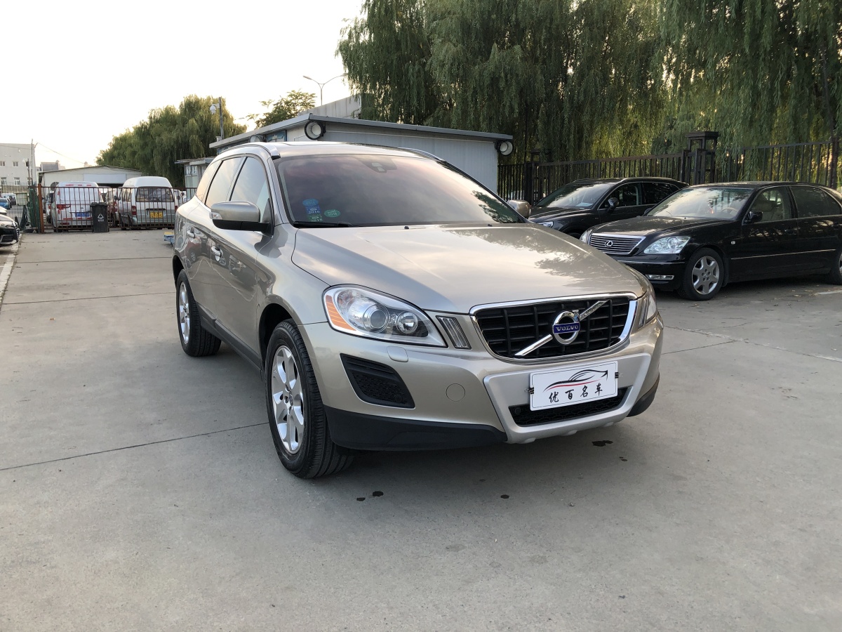 2012年12月沃爾沃 XC60  2012款 T5 智雅版