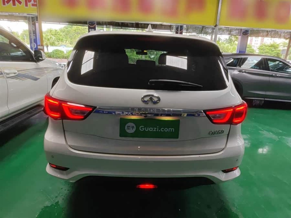 英菲尼迪 QX60  2020款 2.5 S/C Hybrid 兩驅(qū)卓越版 國VI圖片