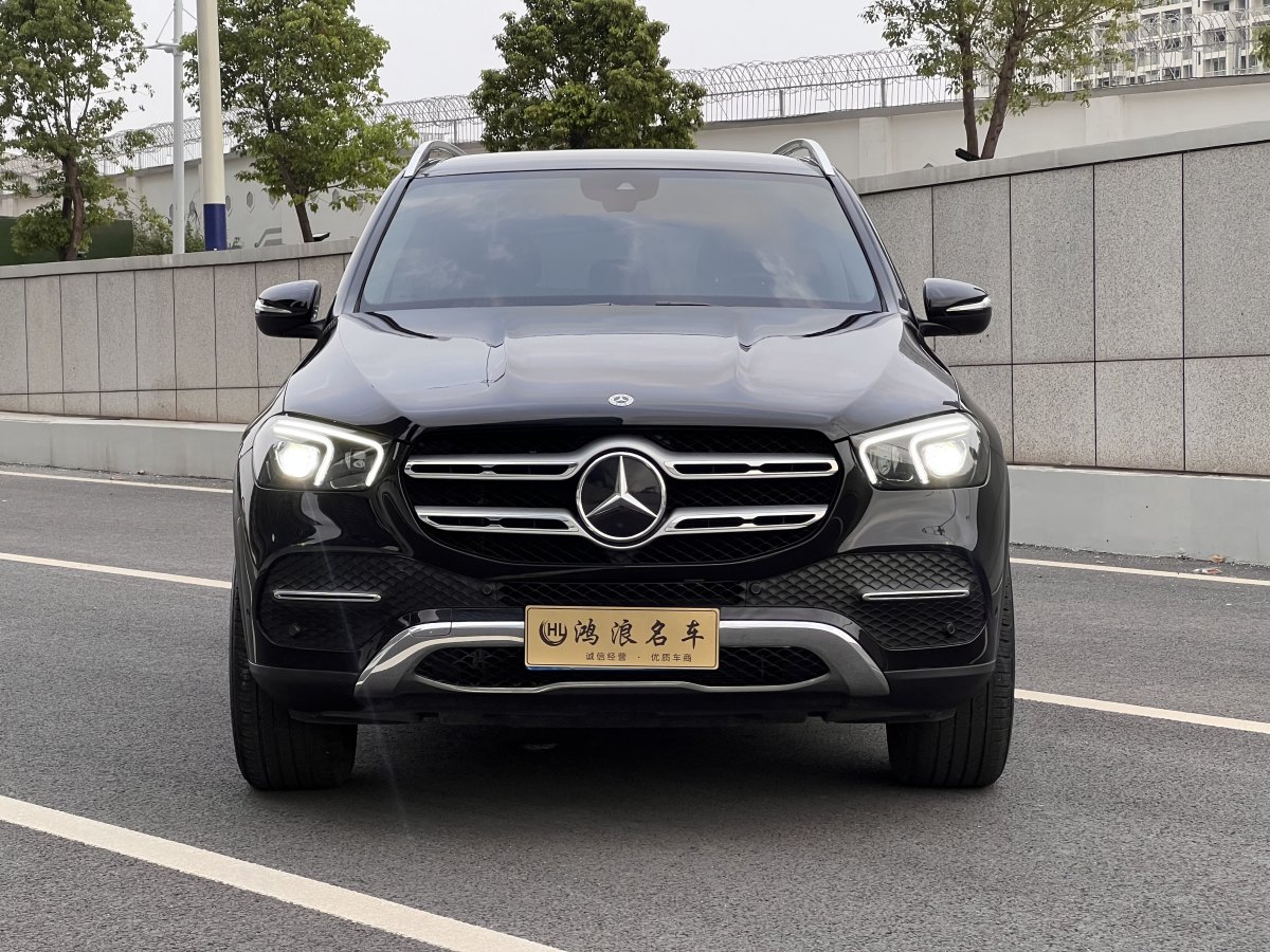 奔驰 奔驰GLE  2022款 改款 GLE 350 4MATIC 时尚型图片