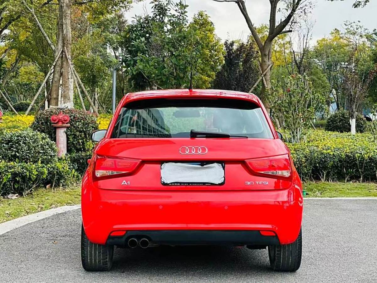 奧迪 奧迪A1  2014款 30 TFSI Sportback技術(shù)型圖片