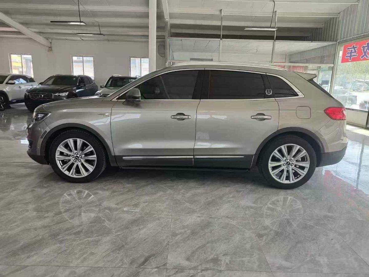 林肯 MKX  2017款 2.0T 兩驅(qū)尊享版圖片