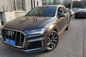 奧迪Q7 奧迪 55 TFSI quattro S line運動型