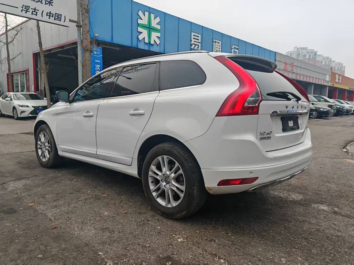 沃爾沃 XC60  2015款 T5 智進版圖片