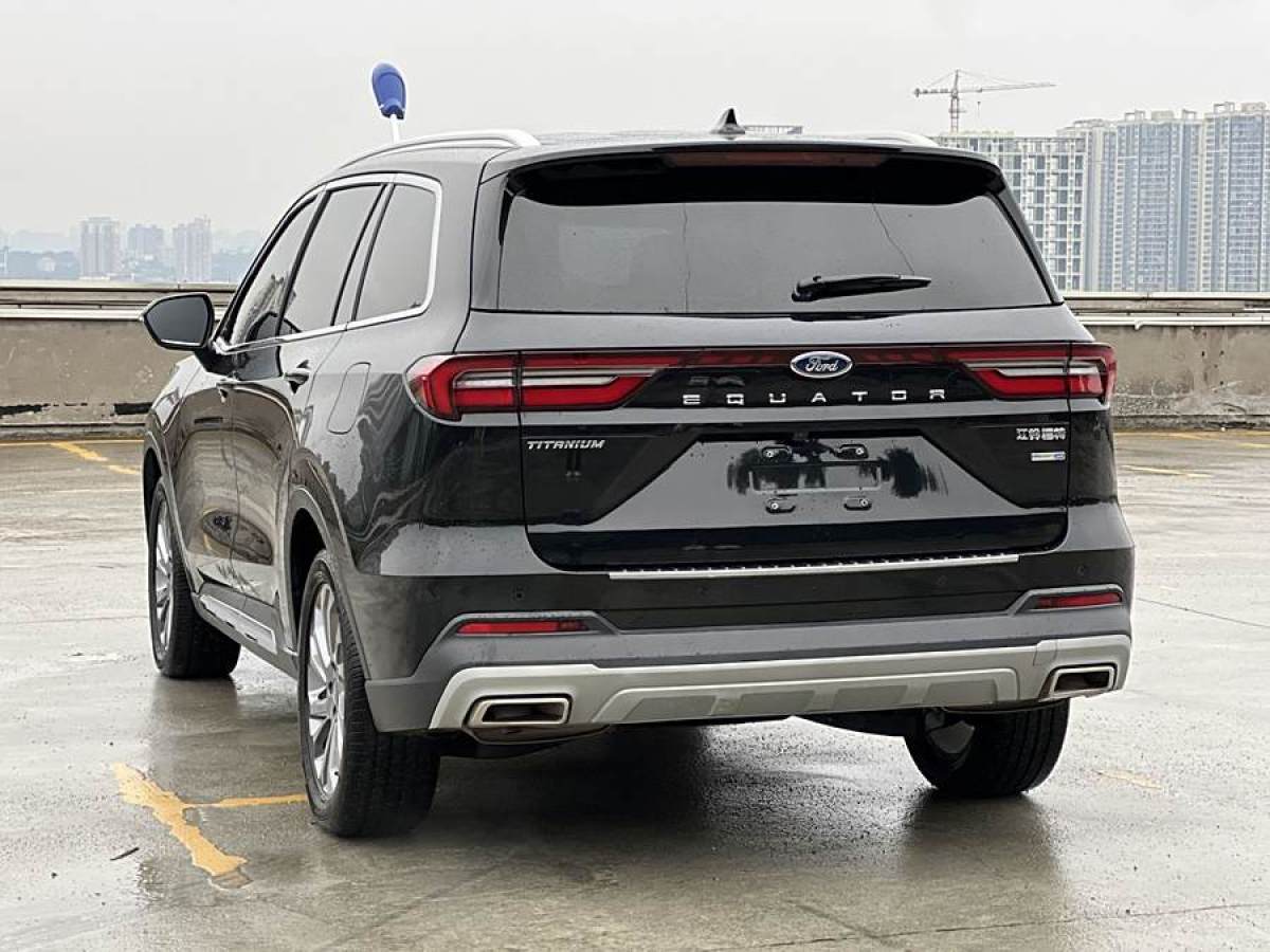 福特 領(lǐng)裕  2023款 EcoBoost 225 尊領(lǐng)型 7座（2/2/3）圖片