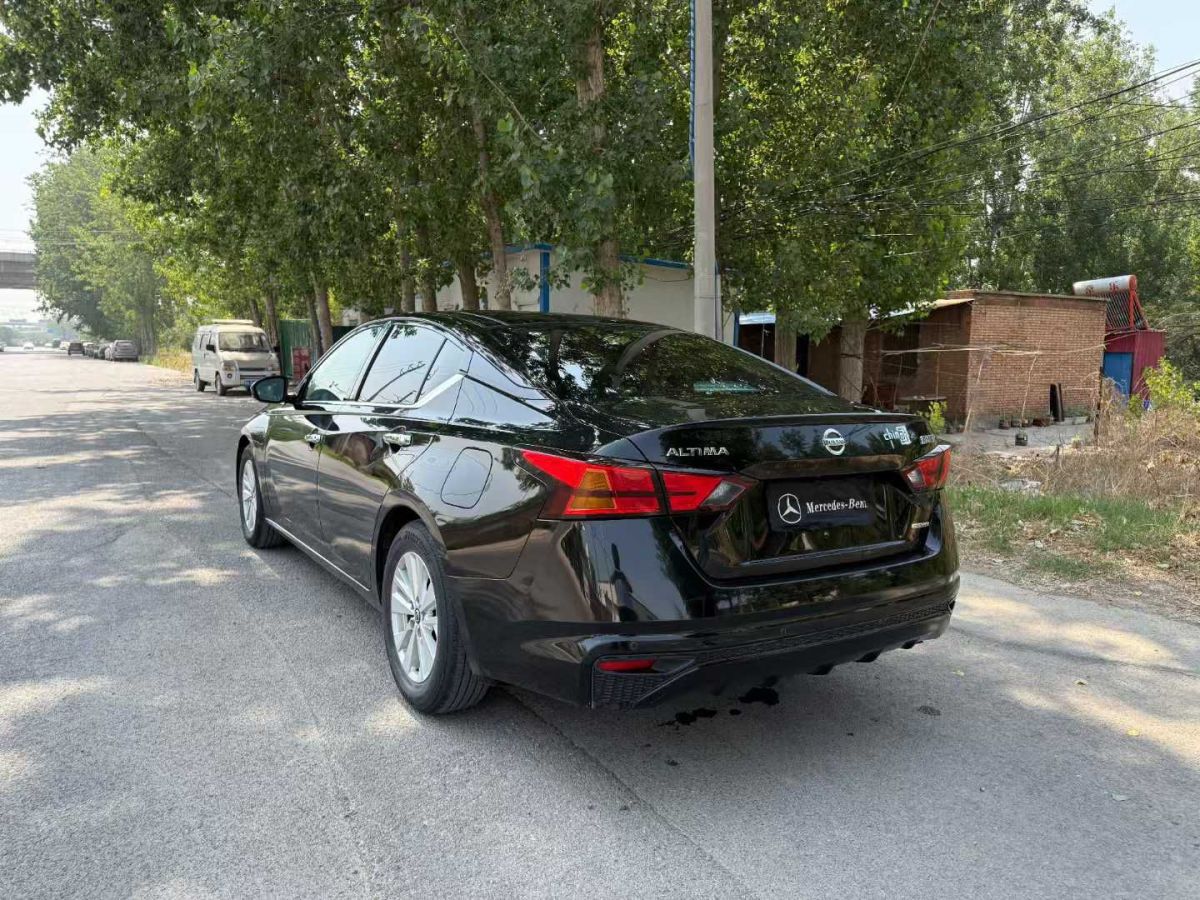 日產(chǎn) 天籟  2020款 2.0L XE 時尚版圖片