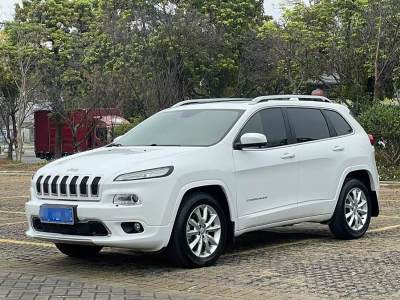 2019年1月 Jeep 自由光 2.4L 專業(yè)智能版圖片